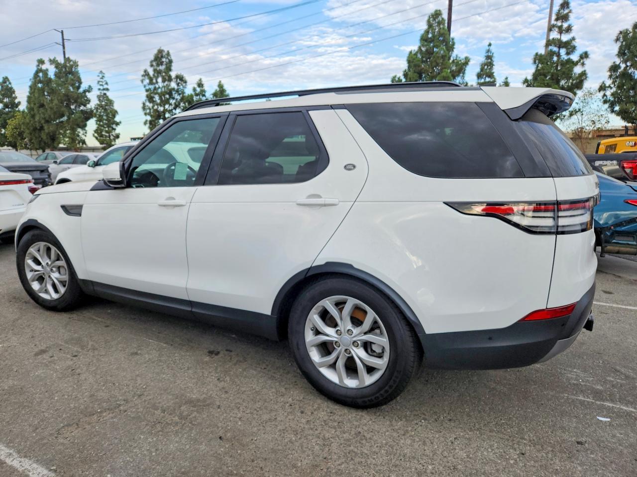 2020 LAND ROVER DISCOVERY SE — снимка 2