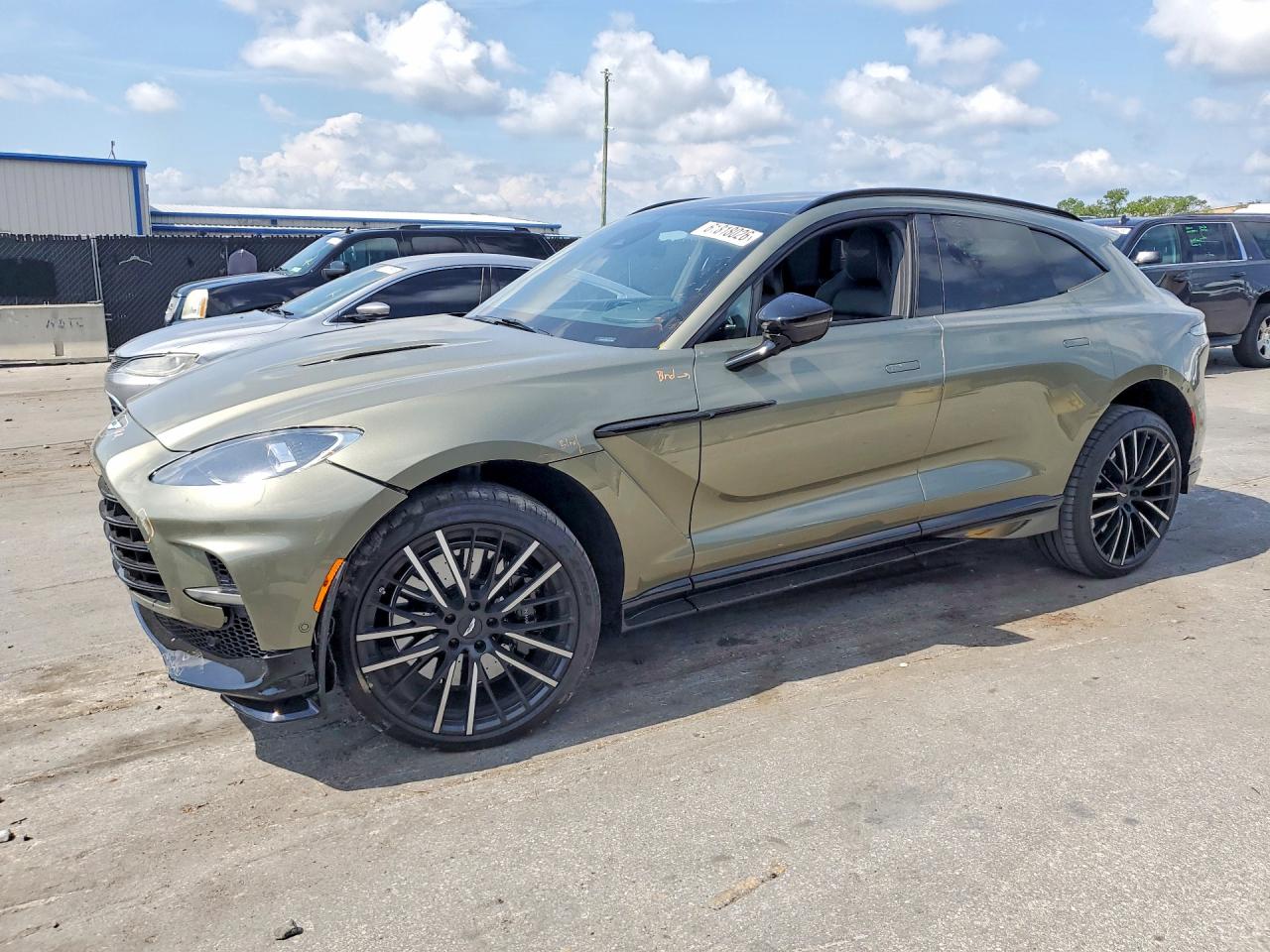 2025 ASTON MARTIN DBX 707