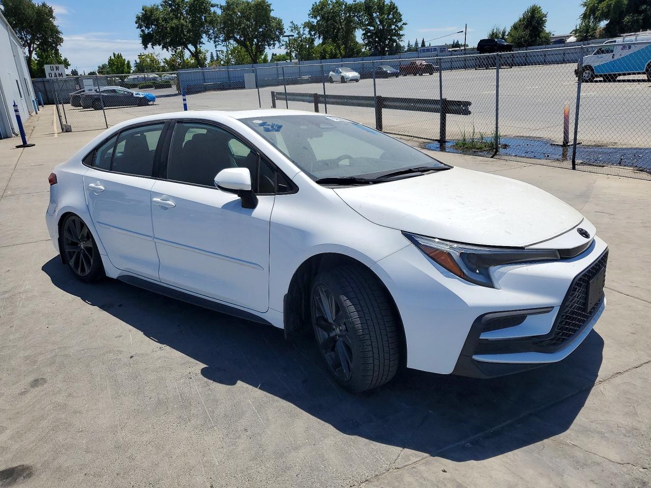 2024 TOYOTA COROLLA XSE — снимка 4