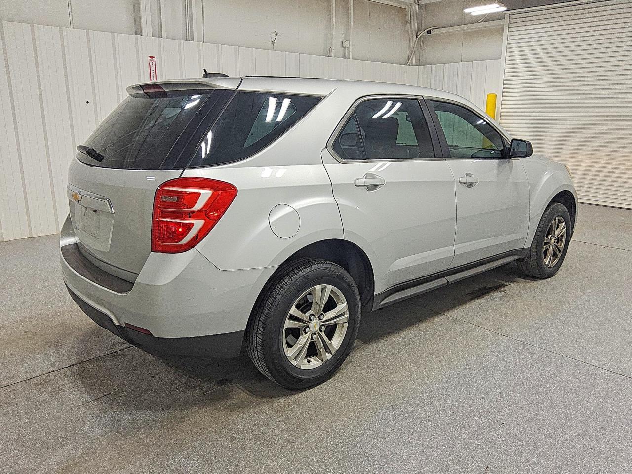 2017 CHEVROLET EQUINOX LS — снимка 3