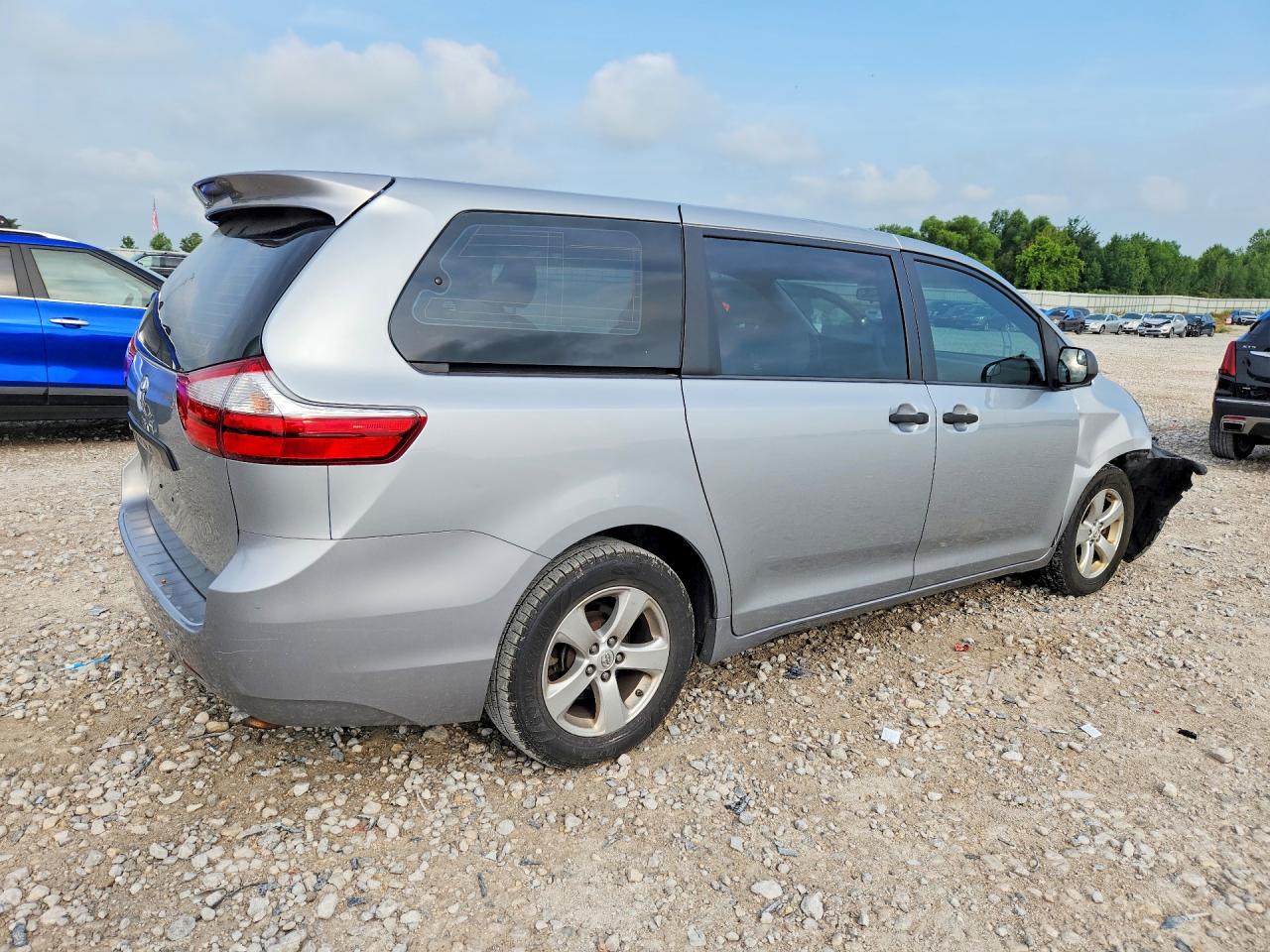 2015 TOYOTA SIENNA L 7-PASSENGER — снимка 3