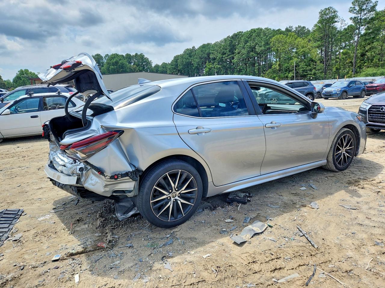 2023 TOYOTA CAMRY SE — снимка 3