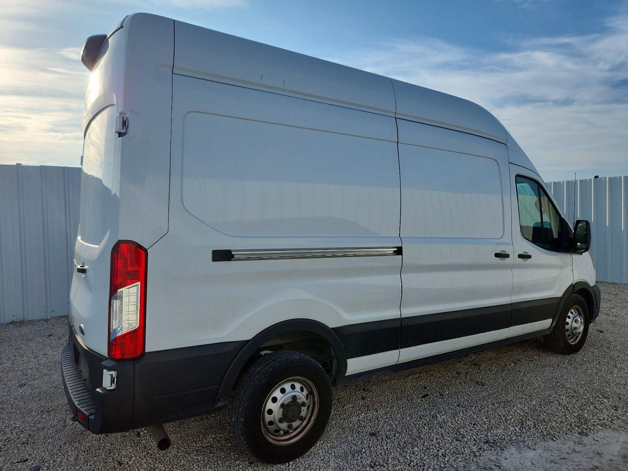 2022 FORD TRANSIT T-250 — снимка 3