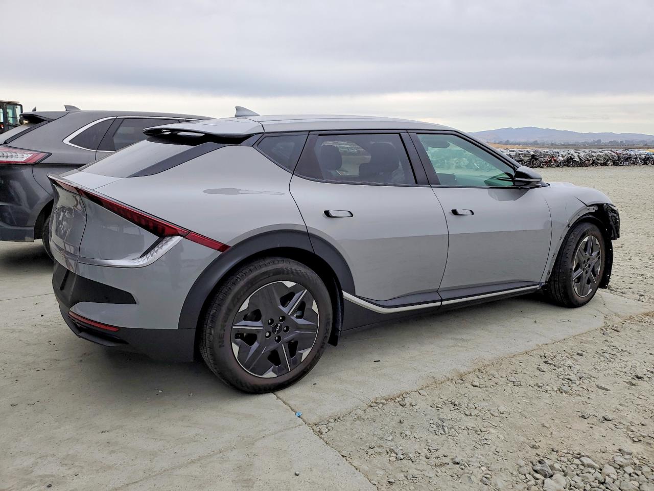 2025 KIA EV6 LIGHT LONG RANGE — снимка 3