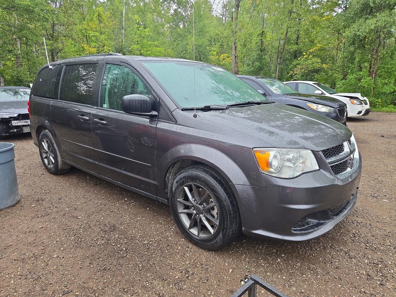 2017 DODGE GRAND CARAVAN SE — снимка 4