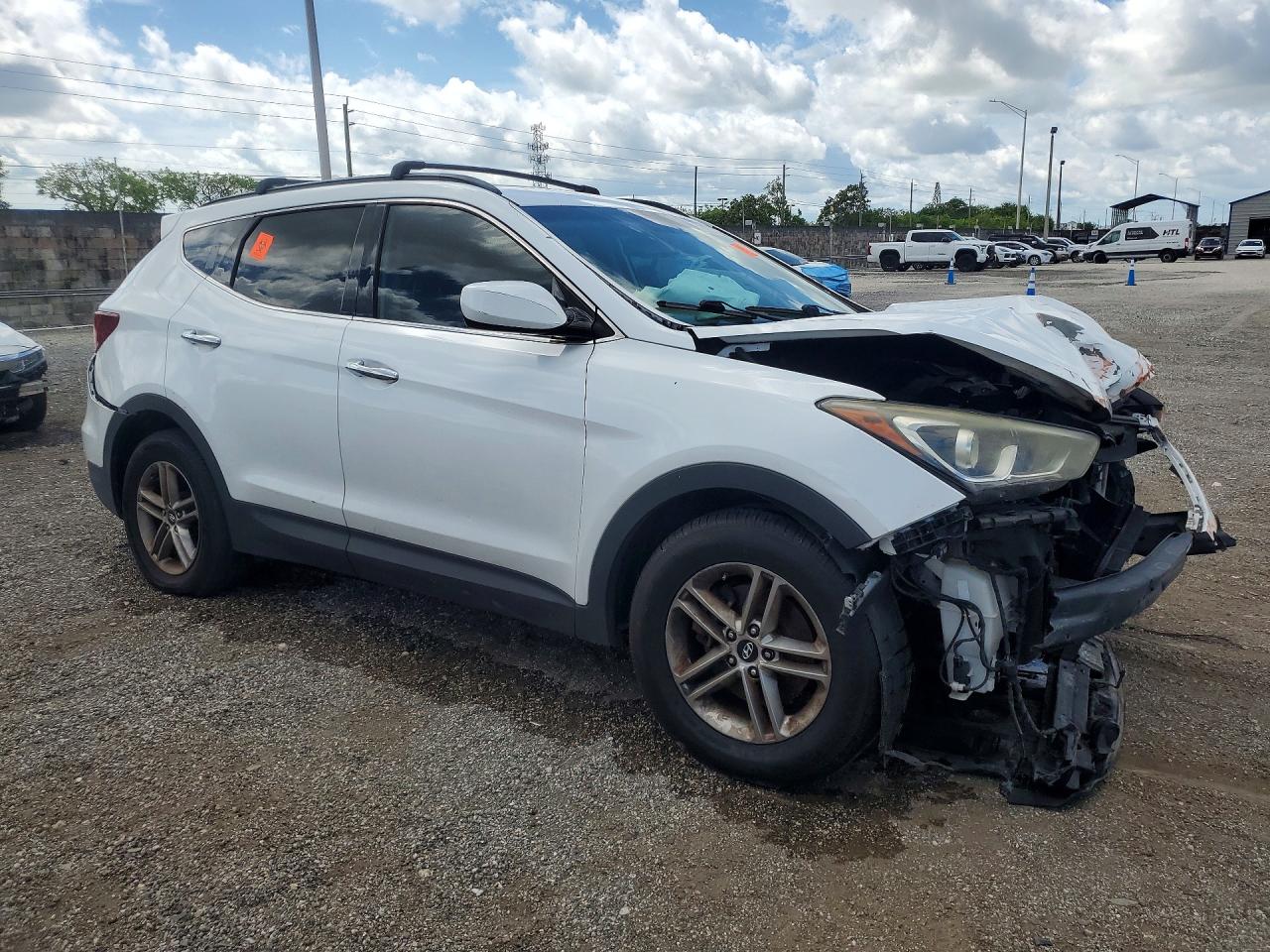 2017 HYUNDAI SANTA FE SPORT 2.4L — снимка 4