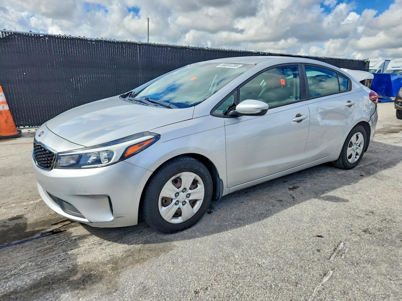 2018 KIA FORTE LX