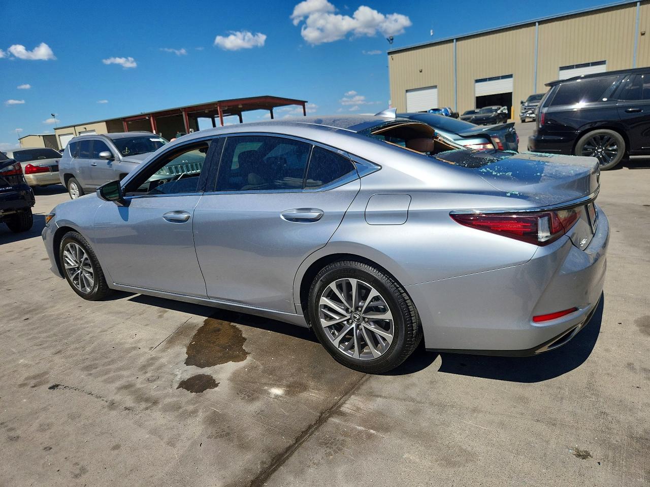 2022 LEXUS ES 350 BASE — снимка 2