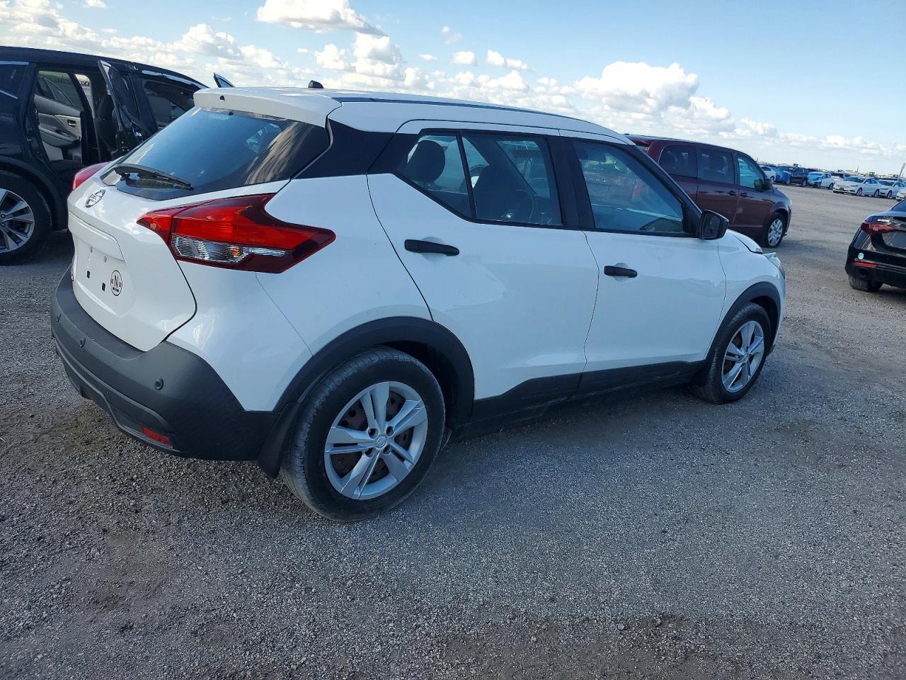 2020 NISSAN KICKS S — снимка 3