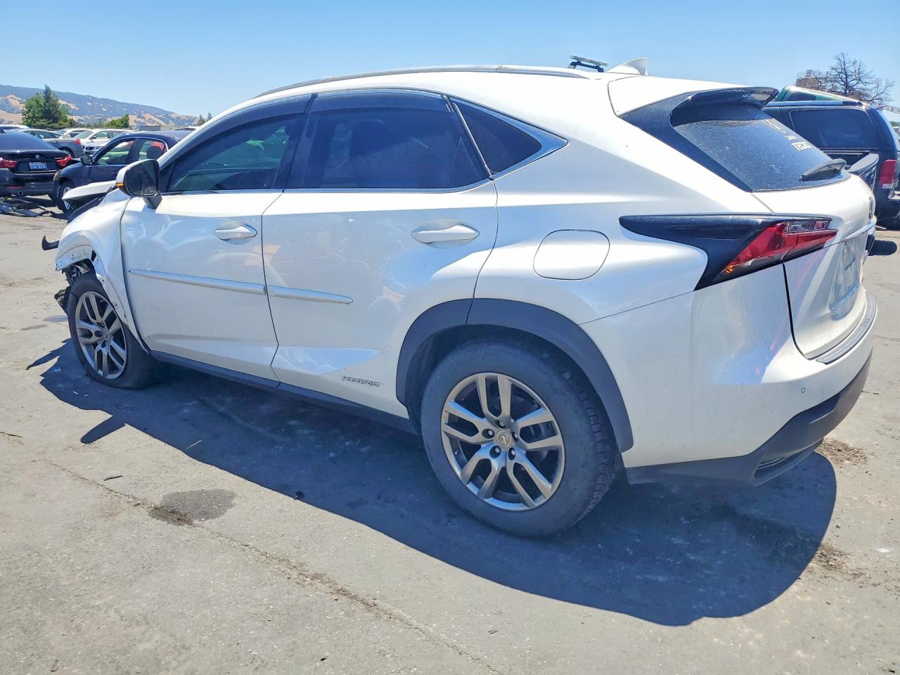 2015 LEXUS NX 300H — снимка 2