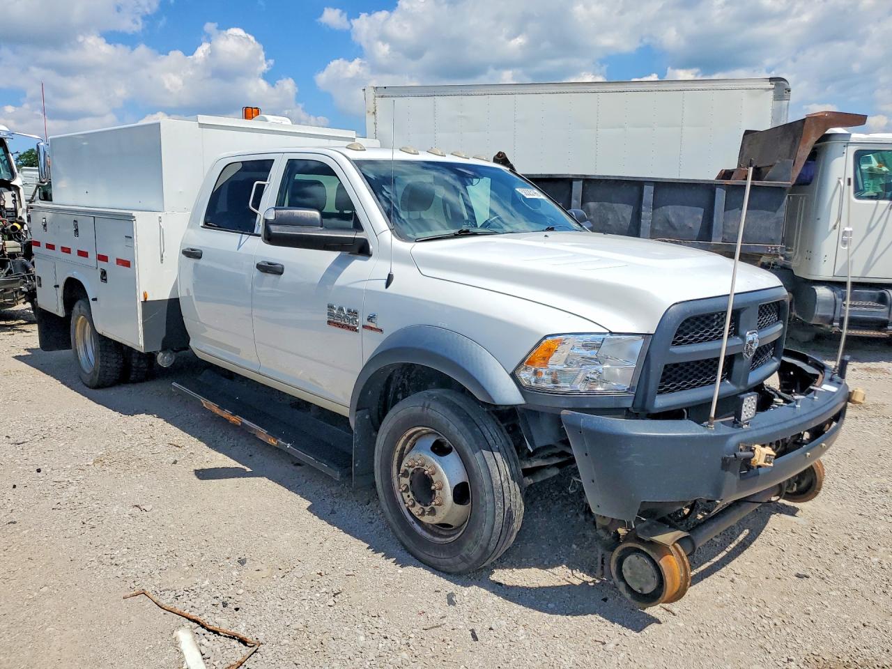 2015 RAM 5500 — снимка 4