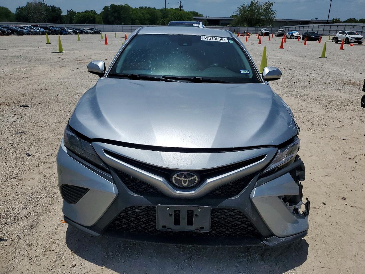 2020 TOYOTA CAMRY SE — снимка 5