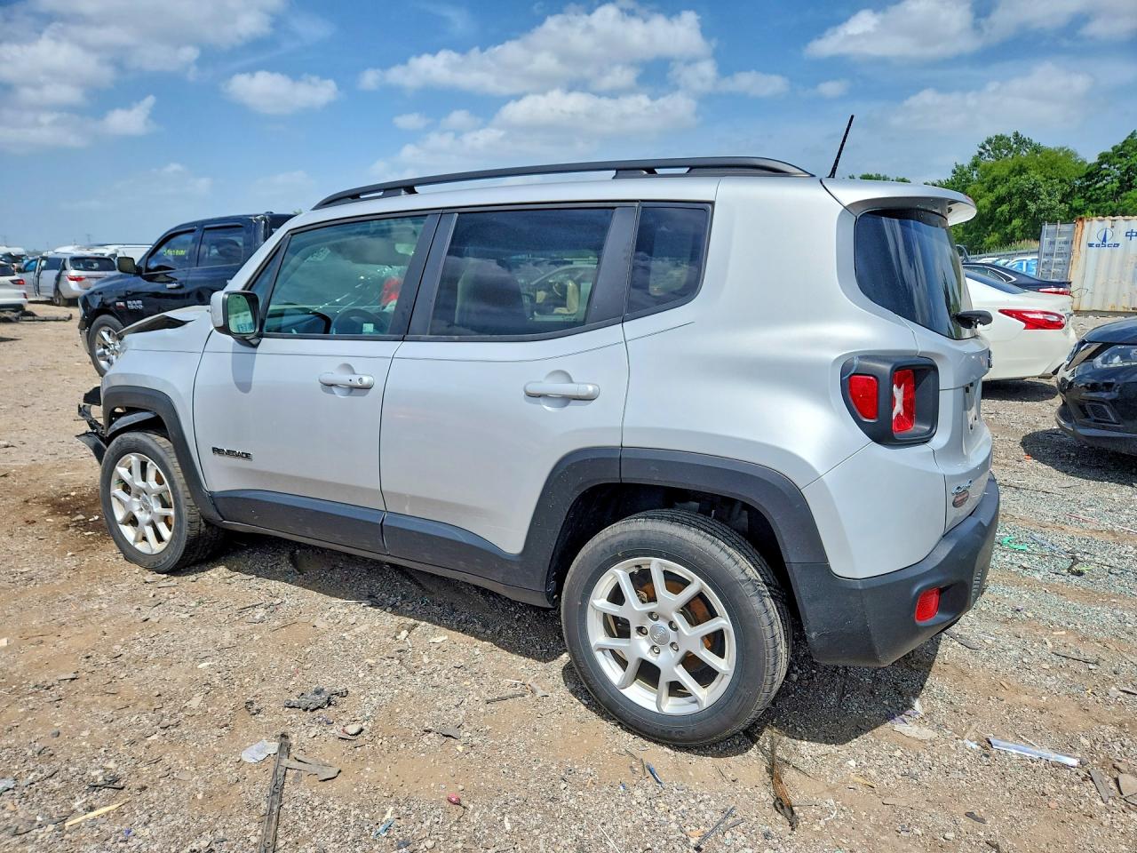 2019 JEEP RENEGADE LATITUDE — снимка 2
