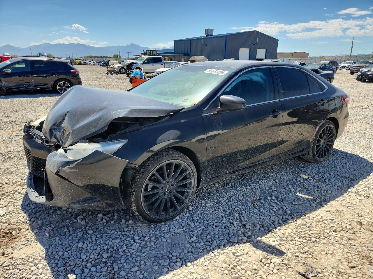 2017 TOYOTA CAMRY SE