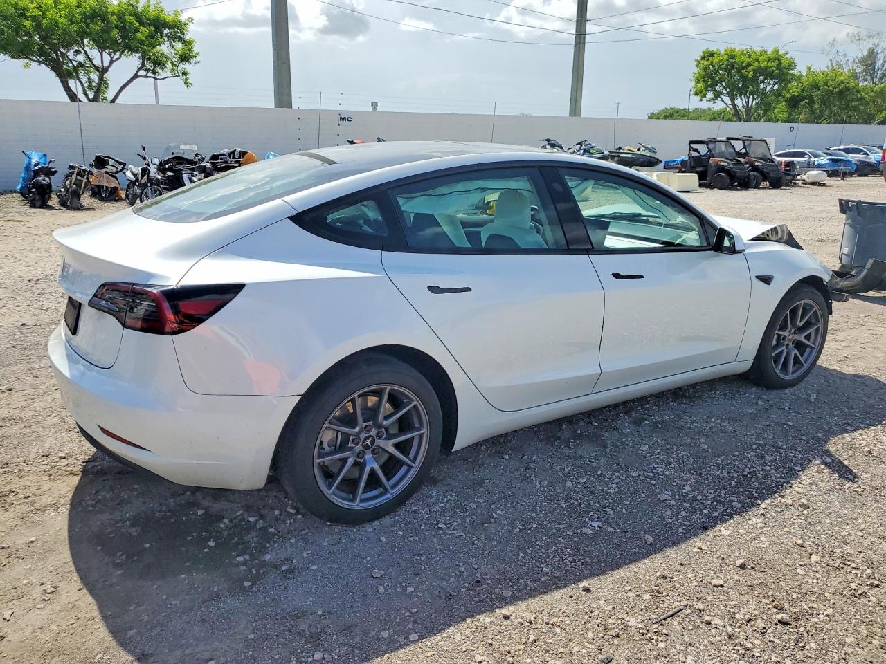 2023 TESLA MODEL 3 — снимка 3