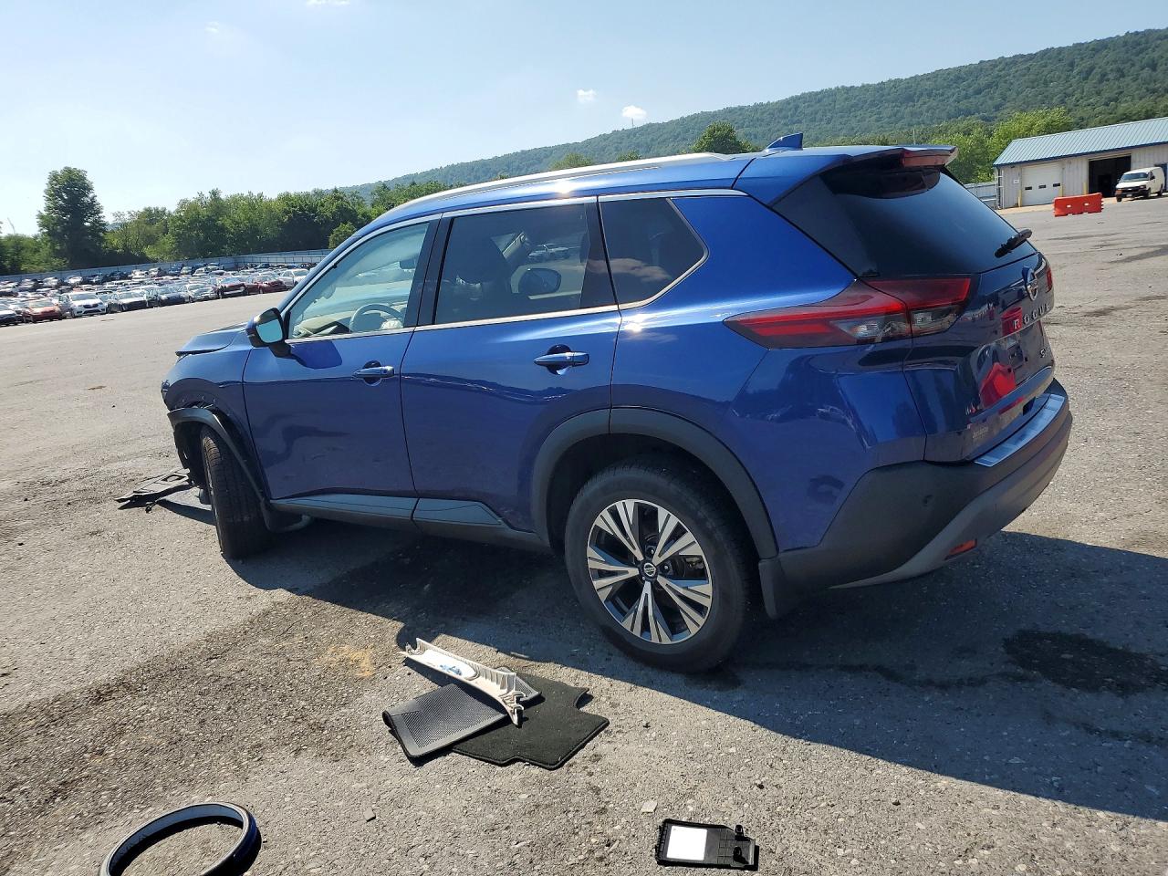 2021 NISSAN ROGUE SV — снимка 2