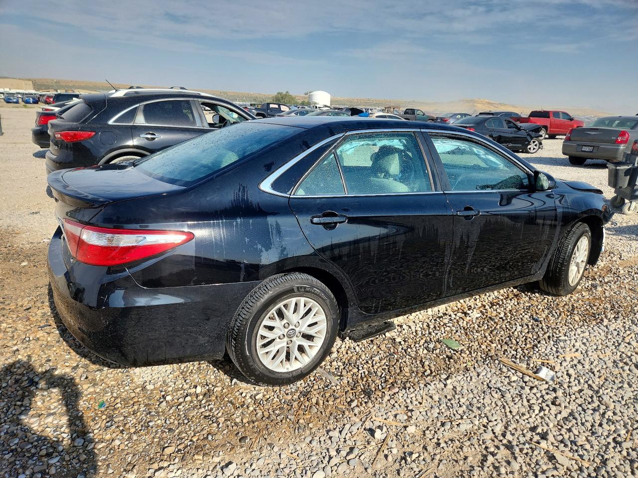 2017 TOYOTA CAMRY LE — снимка 3
