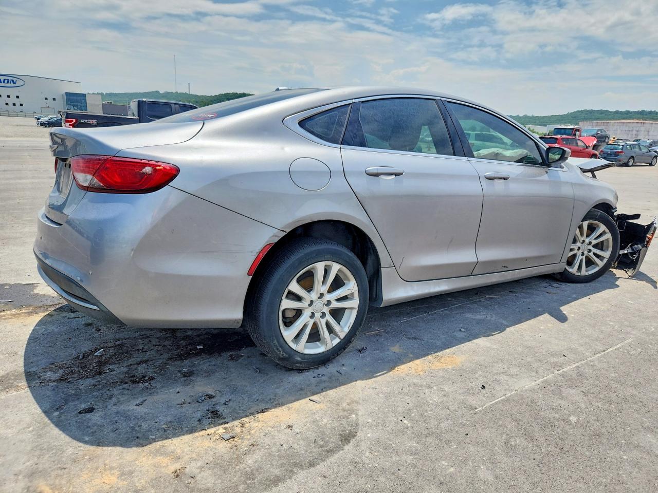 2016 CHRYSLER 200 LIMITED — снимка 3