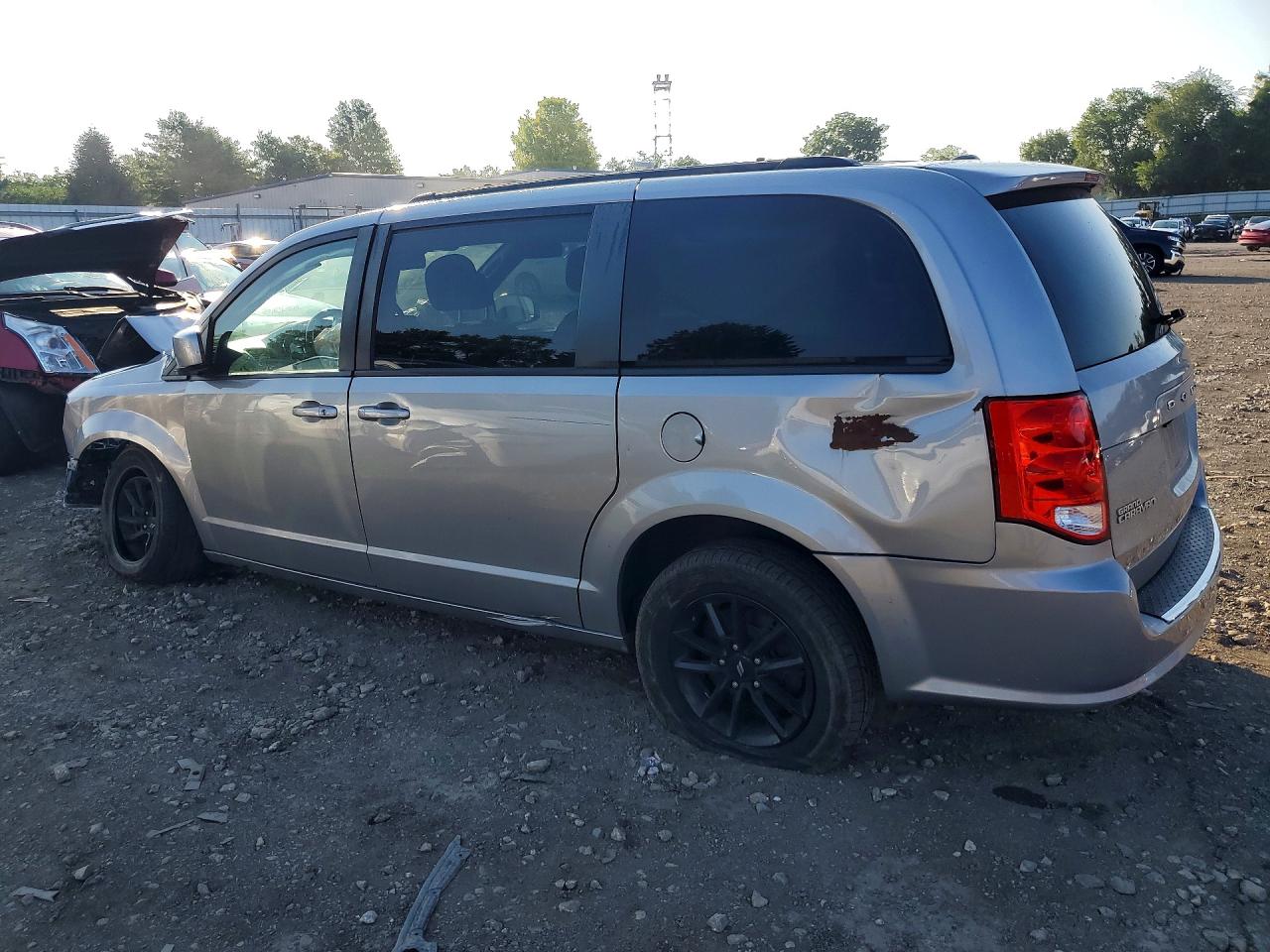 2019 DODGE GRAND CARAVAN GT — снимка 2