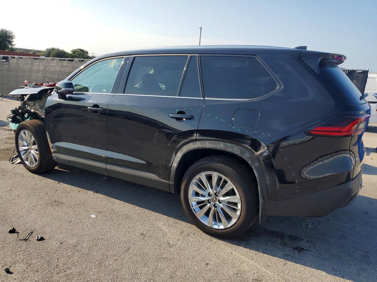2026 TOYOTA GRAND HIGHLANDER PLATINUM — снимка 2