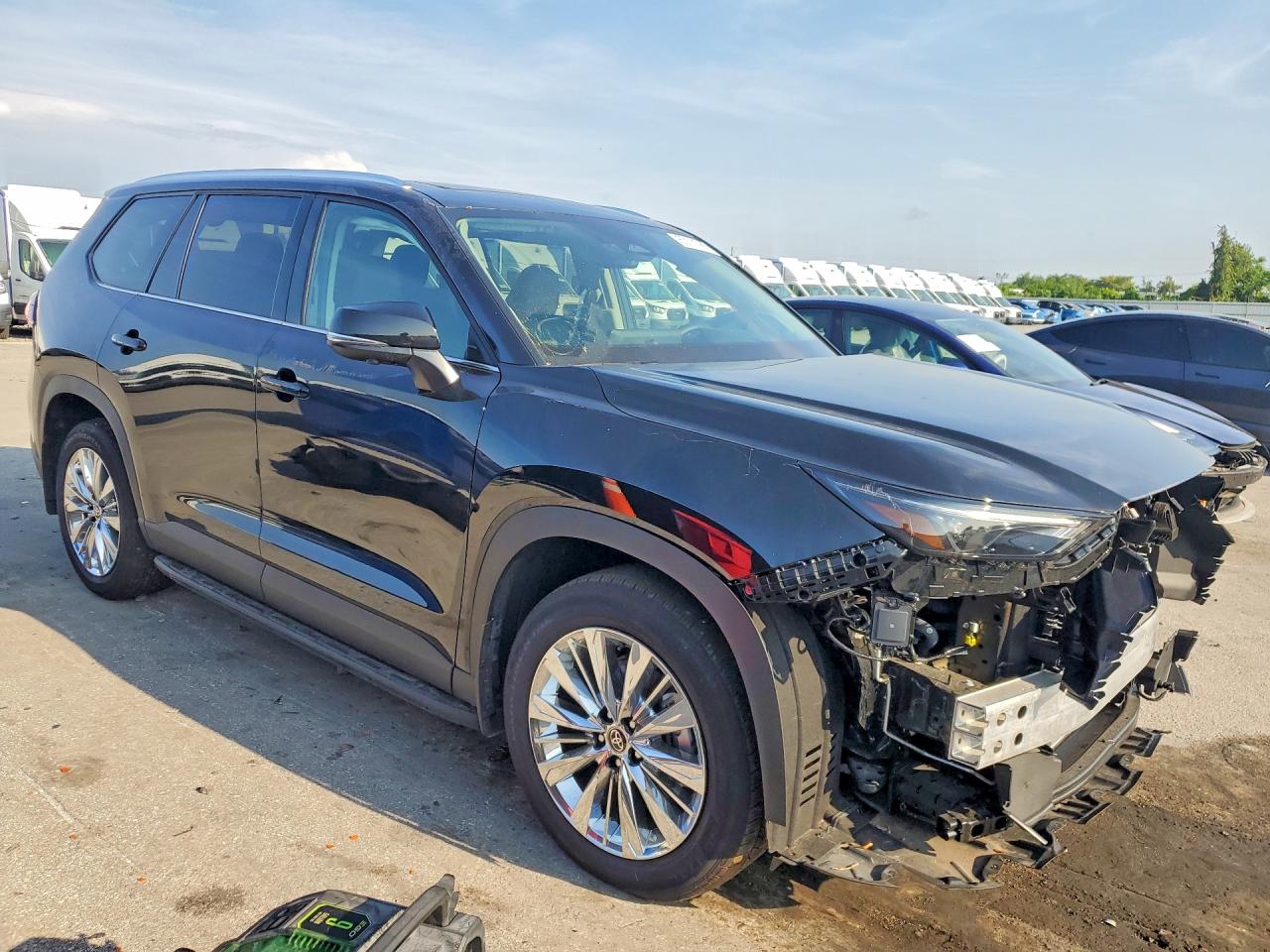 2026 TOYOTA GRAND HIGHLANDER PLATINUM — снимка 4