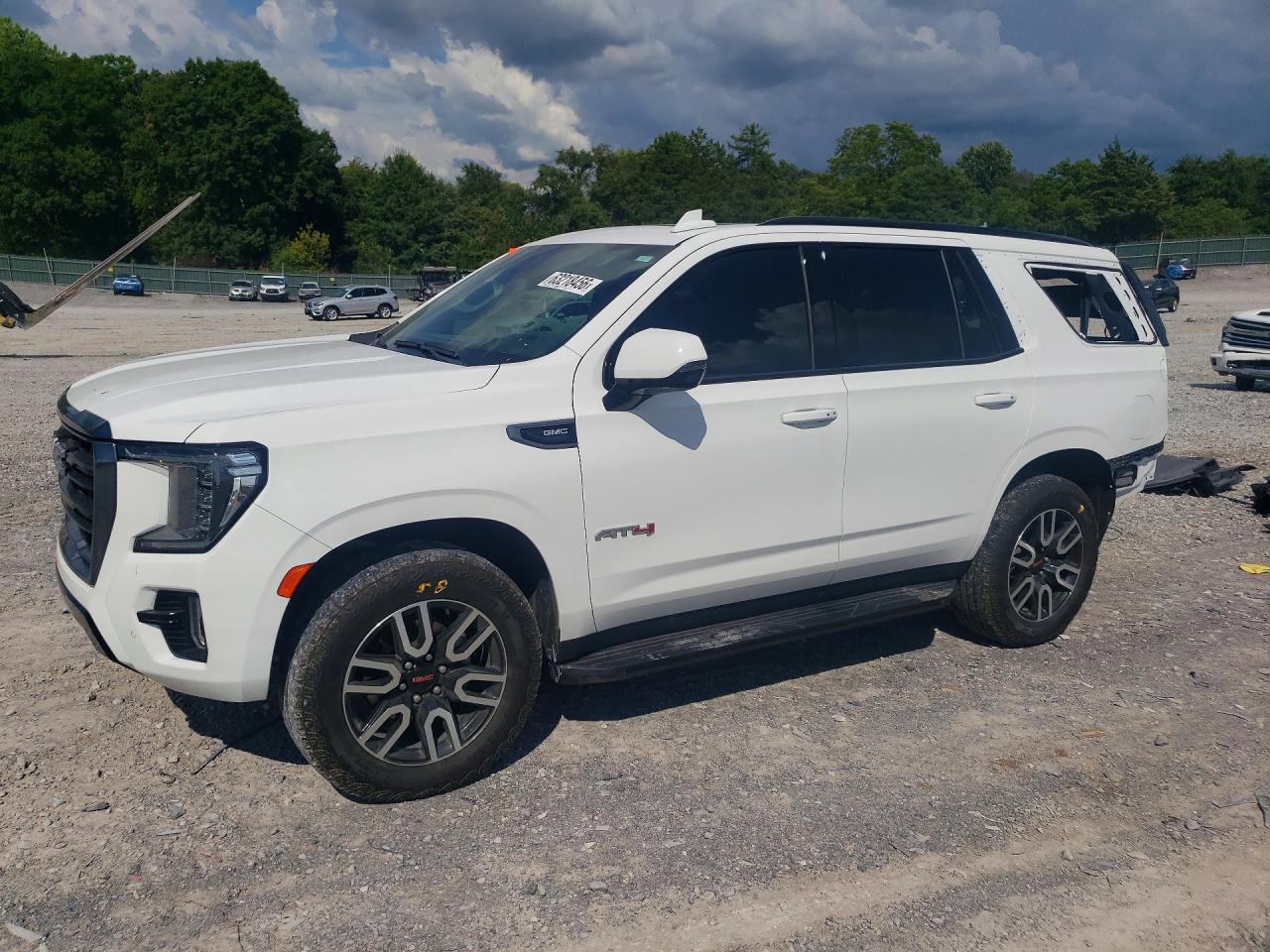 2024 GMC YUKON AT4