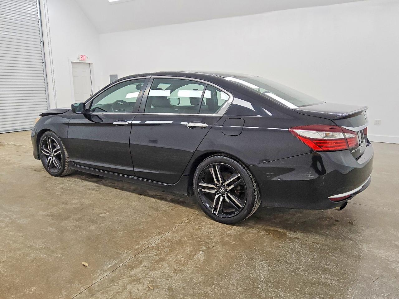 2017 HONDA ACCORD SPORT — снимка 2