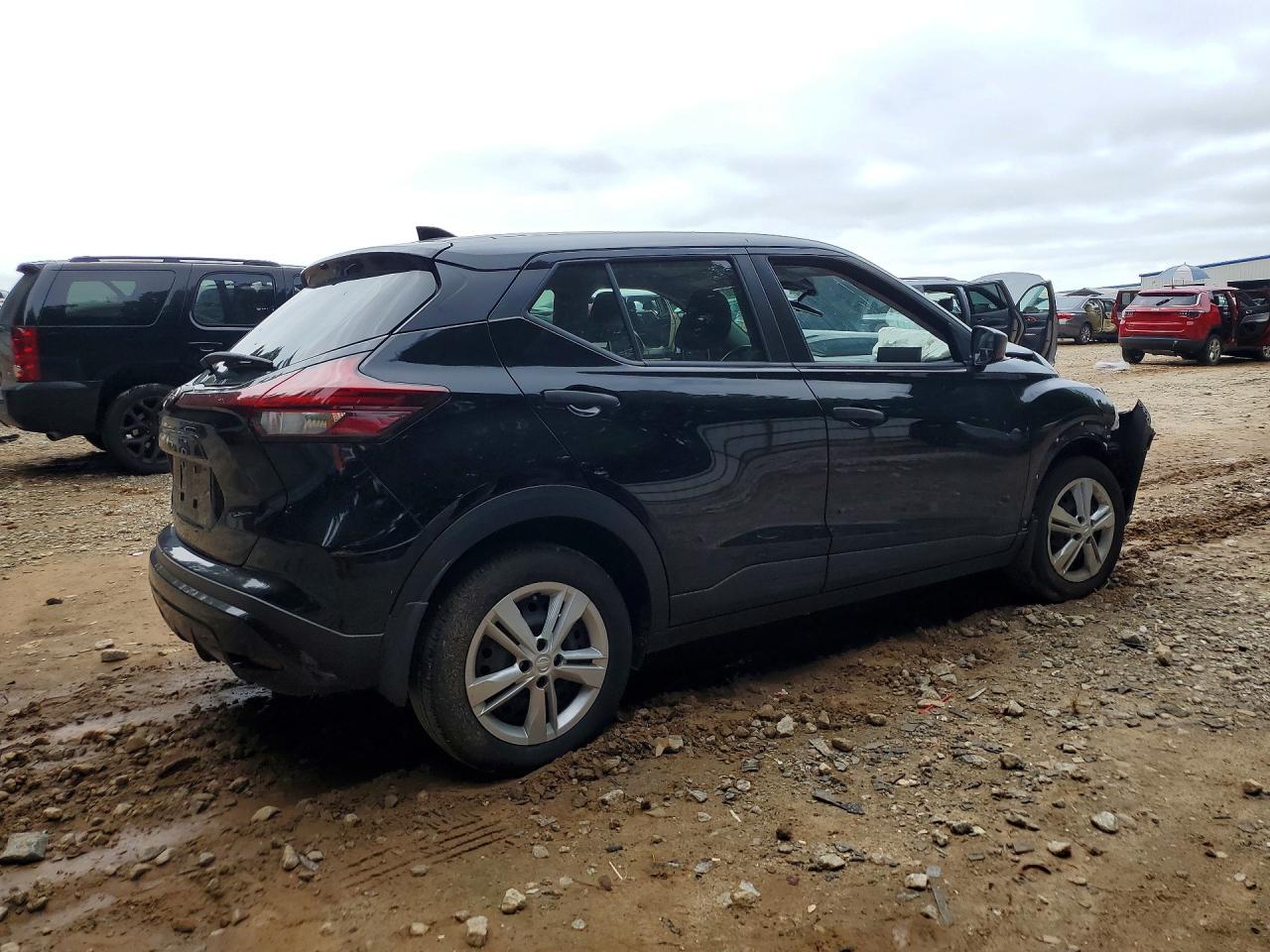 2023 NISSAN KICKS S — снимка 3