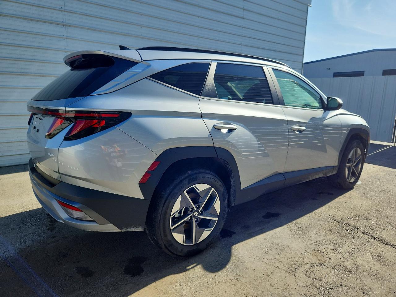 2026 HYUNDAI TUCSON SEL — снимка 3