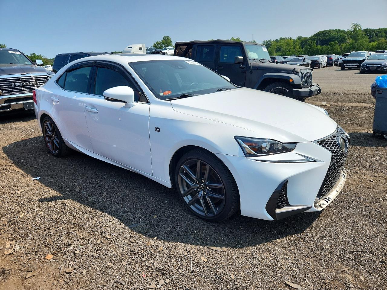 2018 LEXUS IS 300 — снимка 4