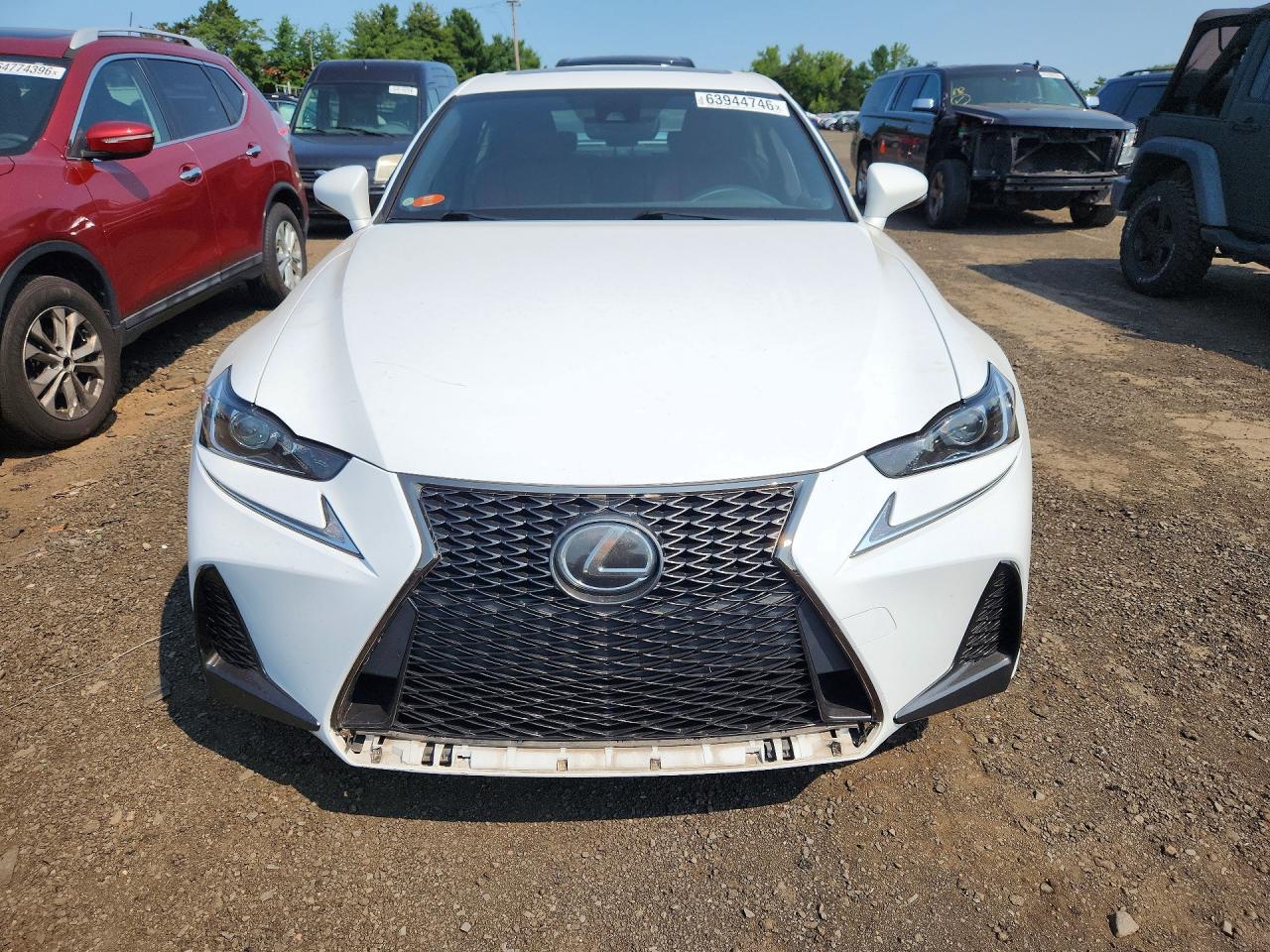 2018 LEXUS IS 300 — снимка 5