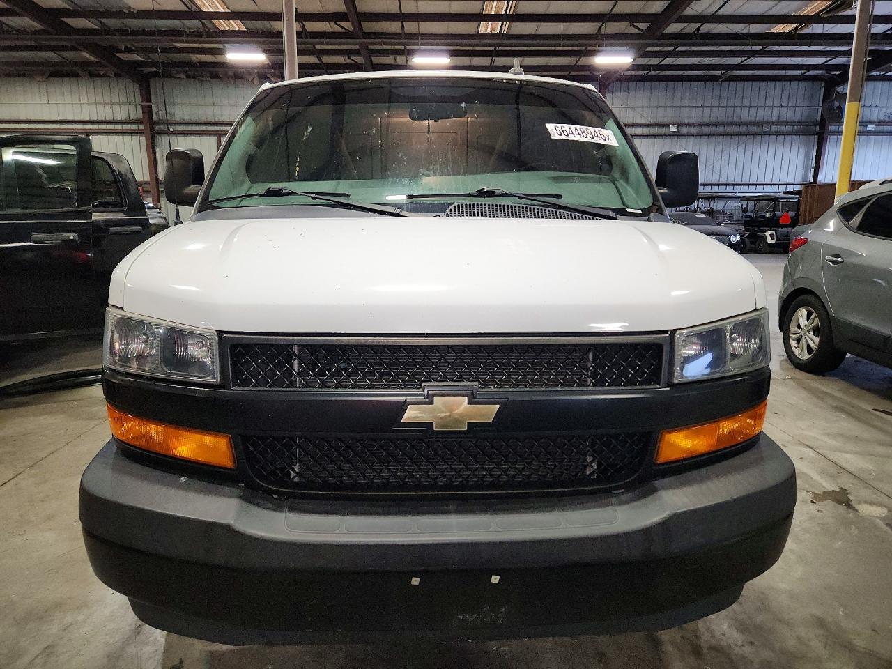 2020 CHEVROLET EXPRESS G2500 — снимка 5