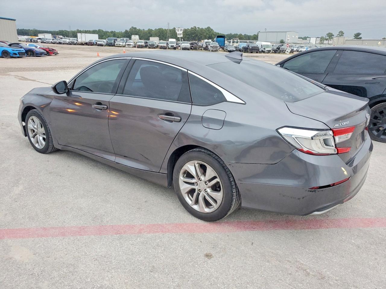 2018 HONDA ACCORD LX — снимка 2