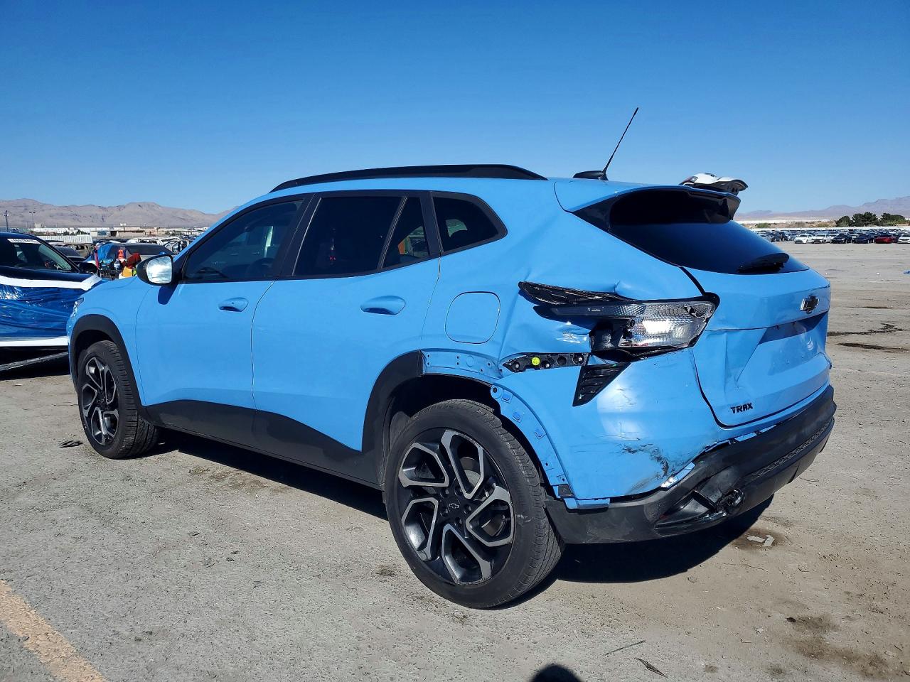 2024 CHEVROLET TRAX 2RS — снимка 2