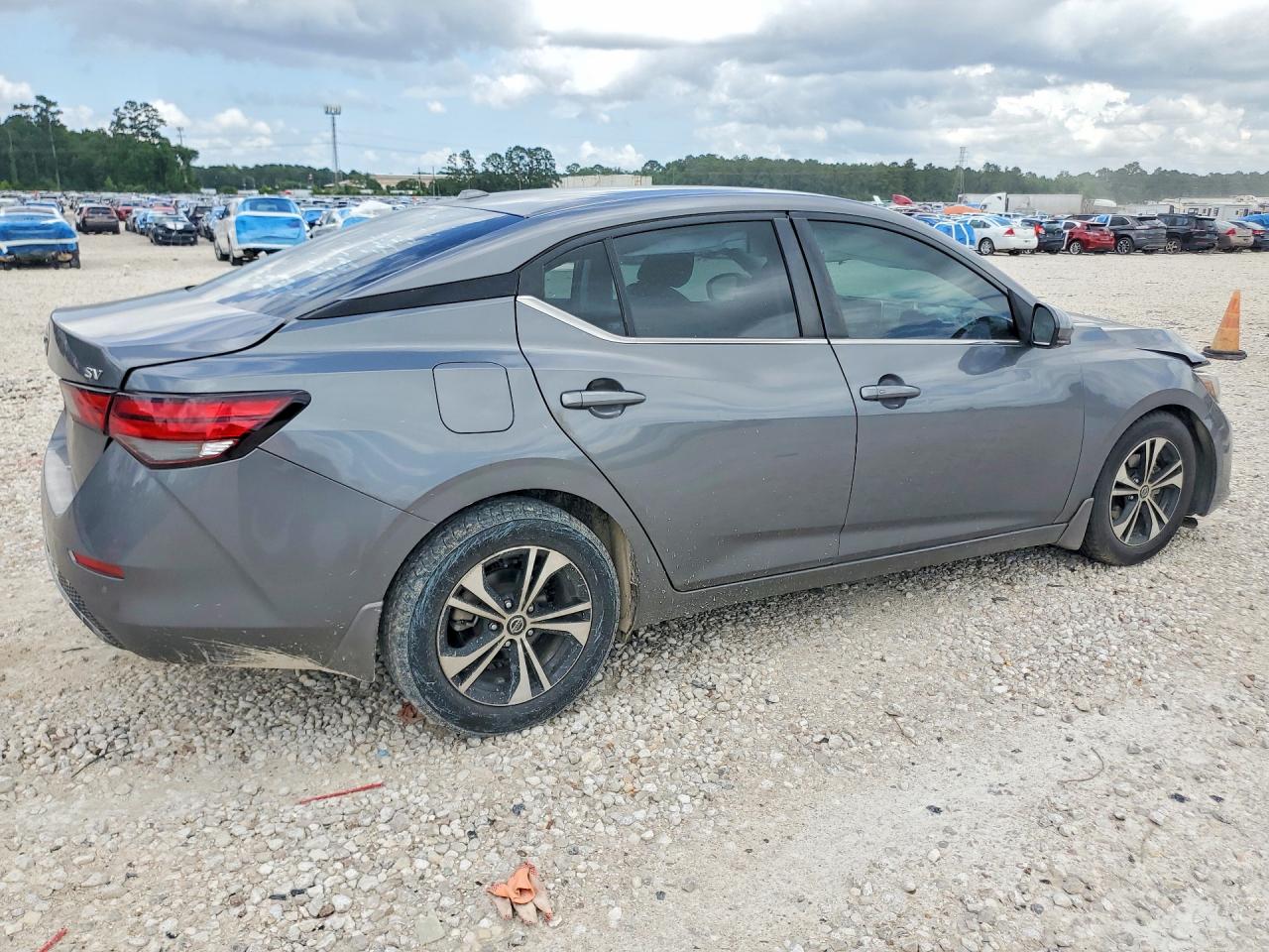 2020 NISSAN SENTRA SV — снимка 3