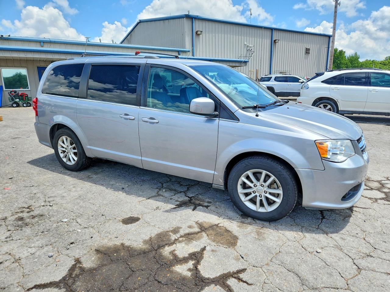 2018 DODGE GRAND CARAVAN SXT — снимка 4