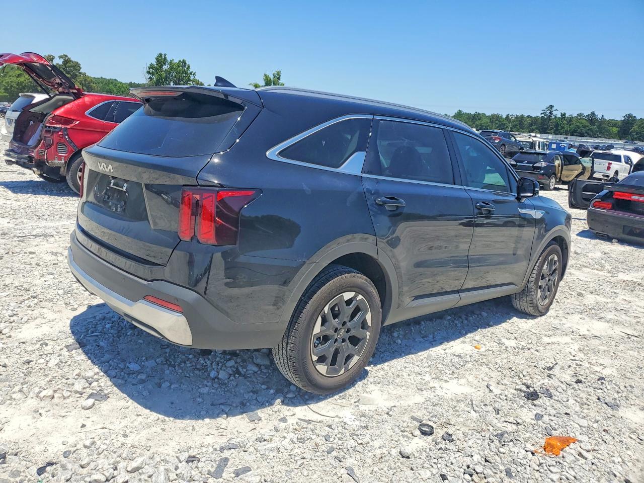 2026 KIA SORENTO — снимка 3