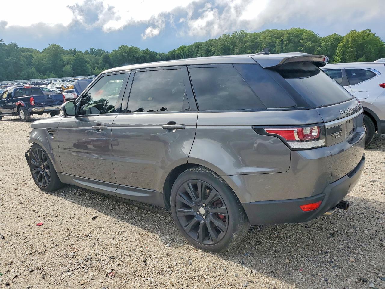 2016 LAND ROVER RANGE ROVER SPORT SE — снимка 2