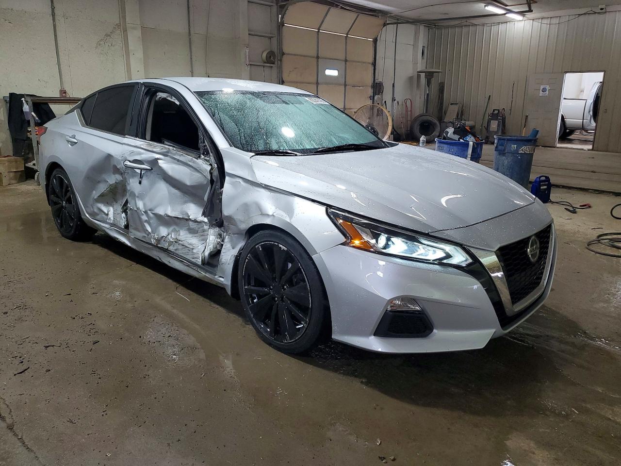 2019 NISSAN ALTIMA SR — снимка 4