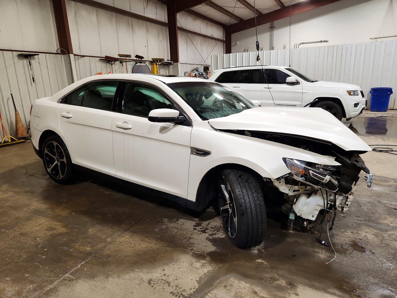 2015 FORD TAURUS SEL — снимка 4