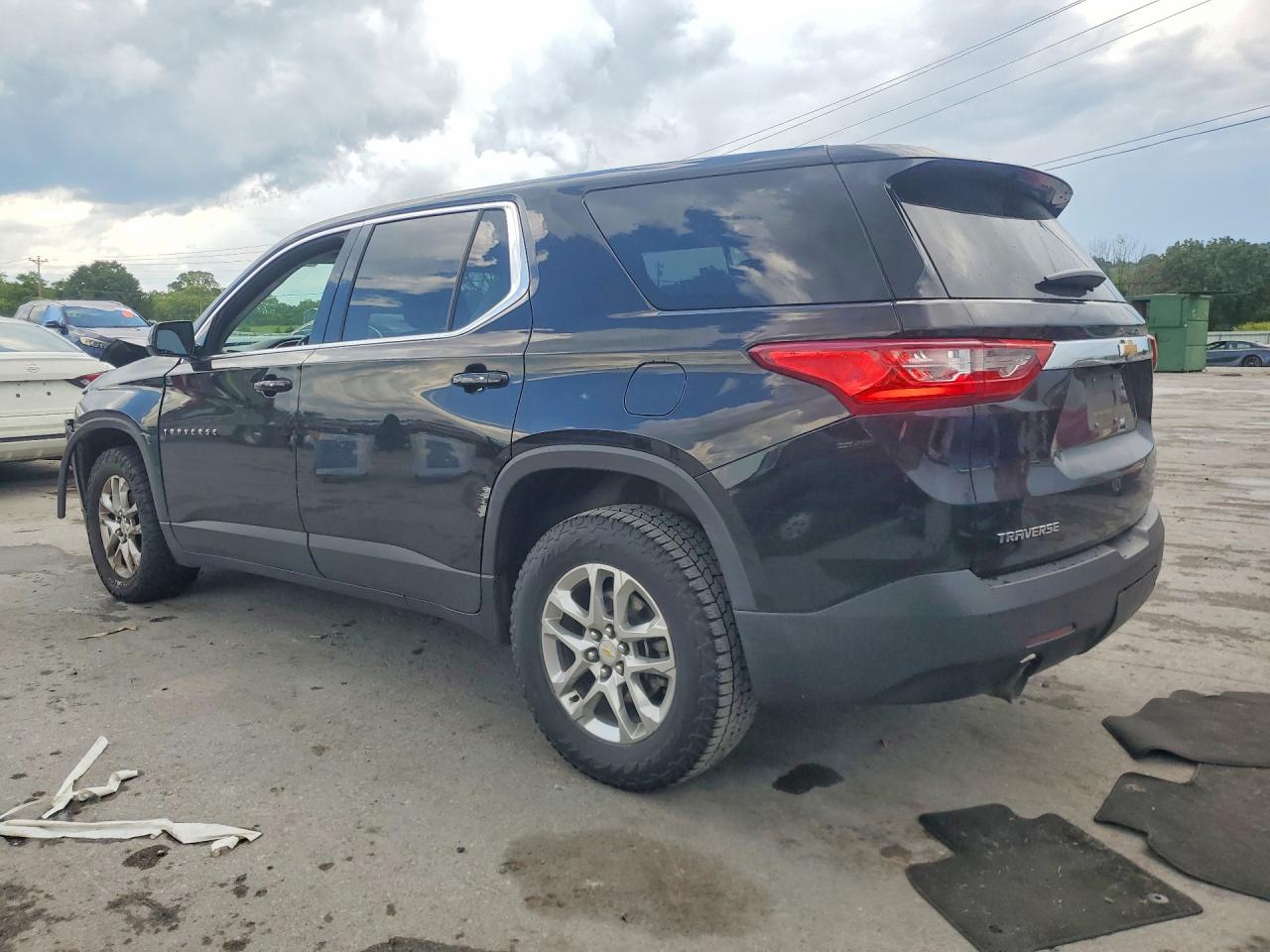 2020 CHEVROLET TRAVERSE LS — снимка 2