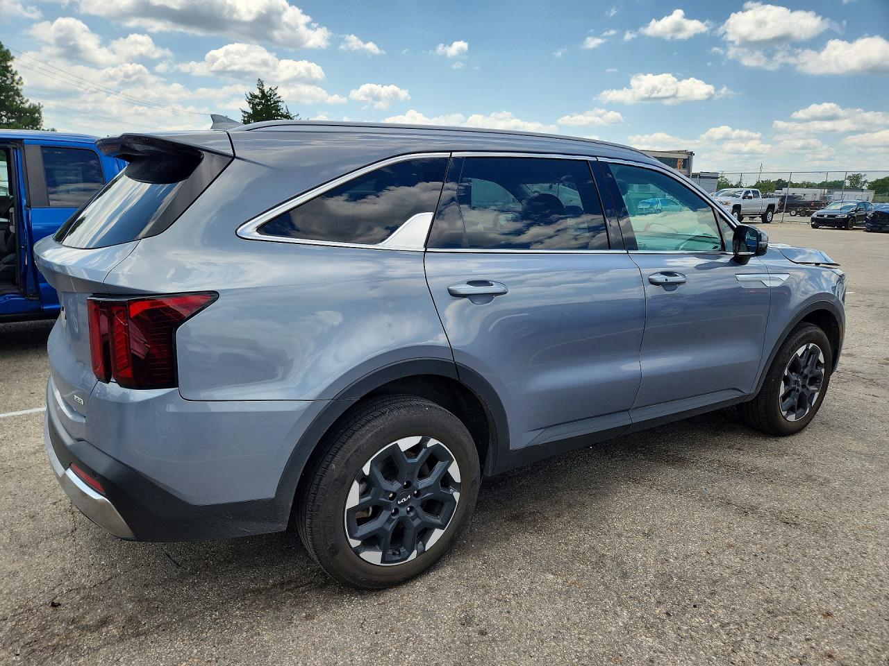 2024 KIA SORENTO S — снимка 3