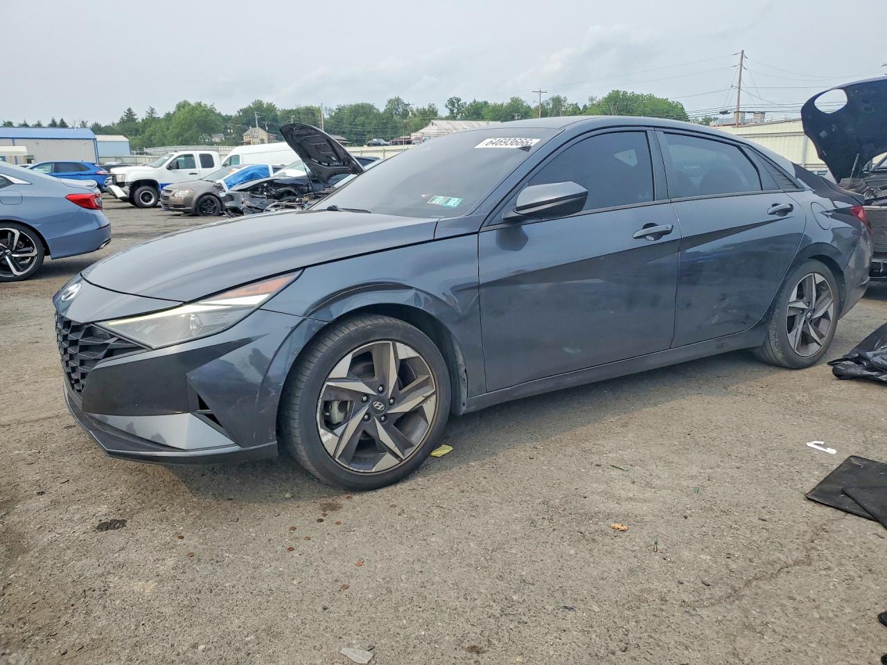 2023 HYUNDAI ELANTRA SEL