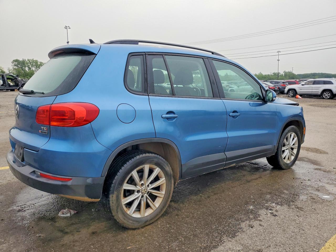 2017 VOLKSWAGEN TIGUAN S — снимка 3