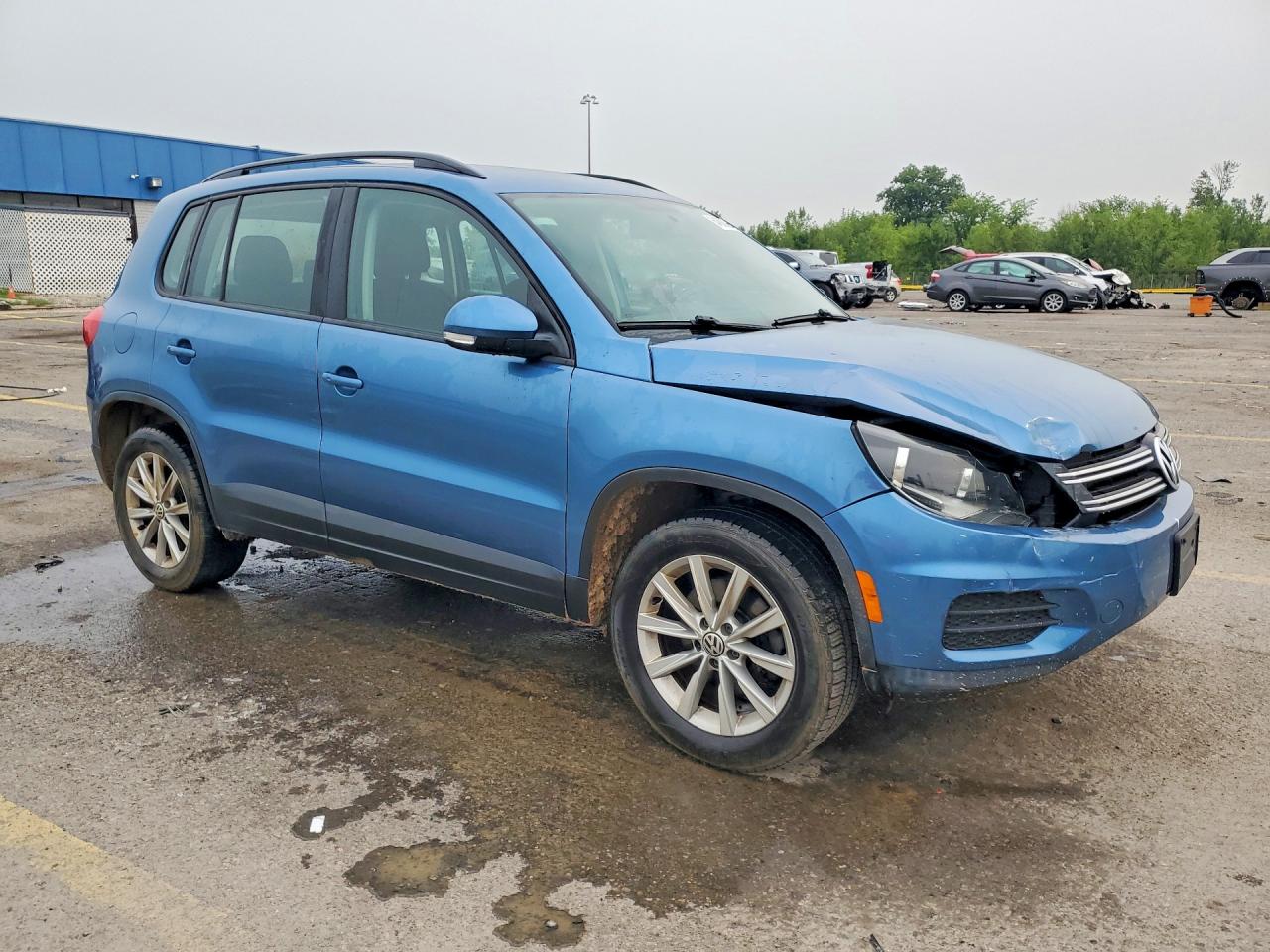 2017 VOLKSWAGEN TIGUAN S — снимка 4