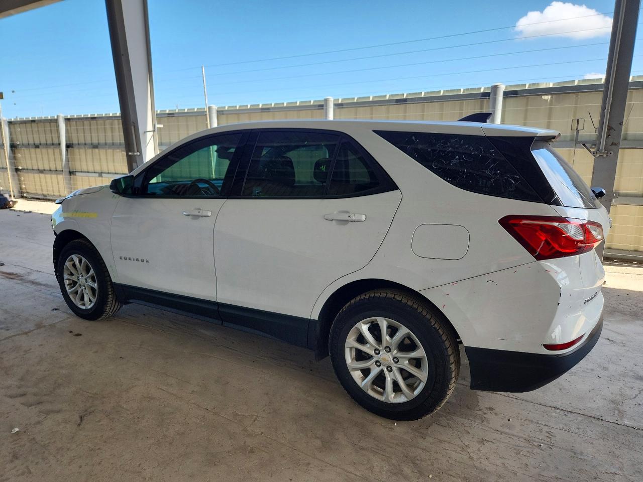 2019 CHEVROLET EQUINOX LS — снимка 2