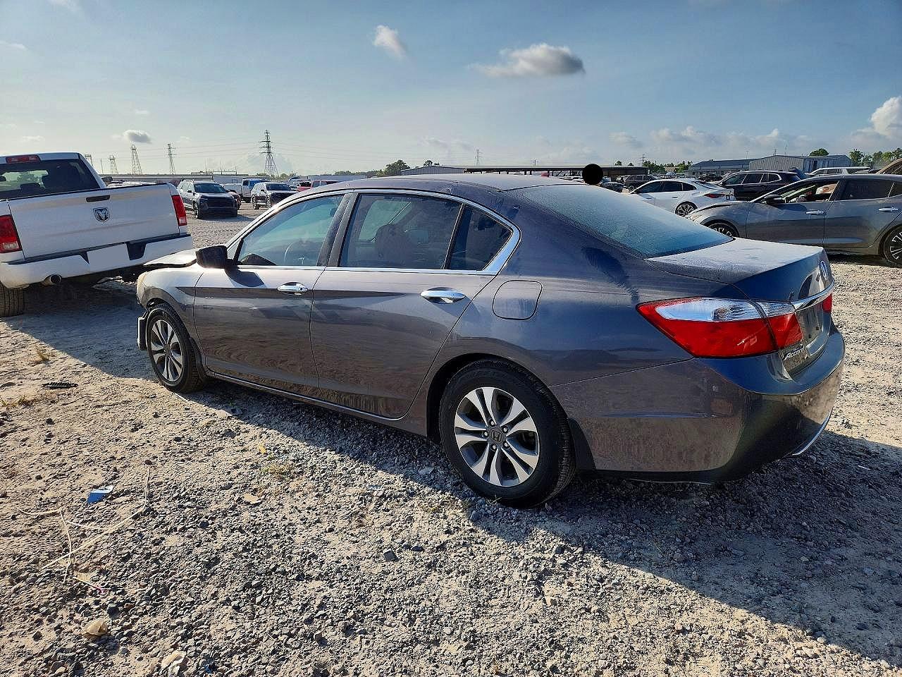 2015 HONDA ACCORD LX — снимка 2
