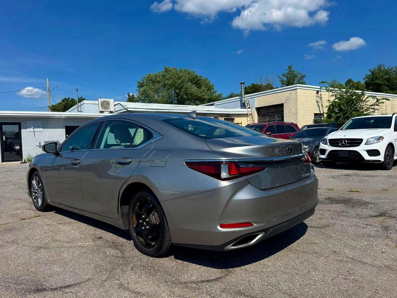 2020 LEXUS ES 350 — снимка 3