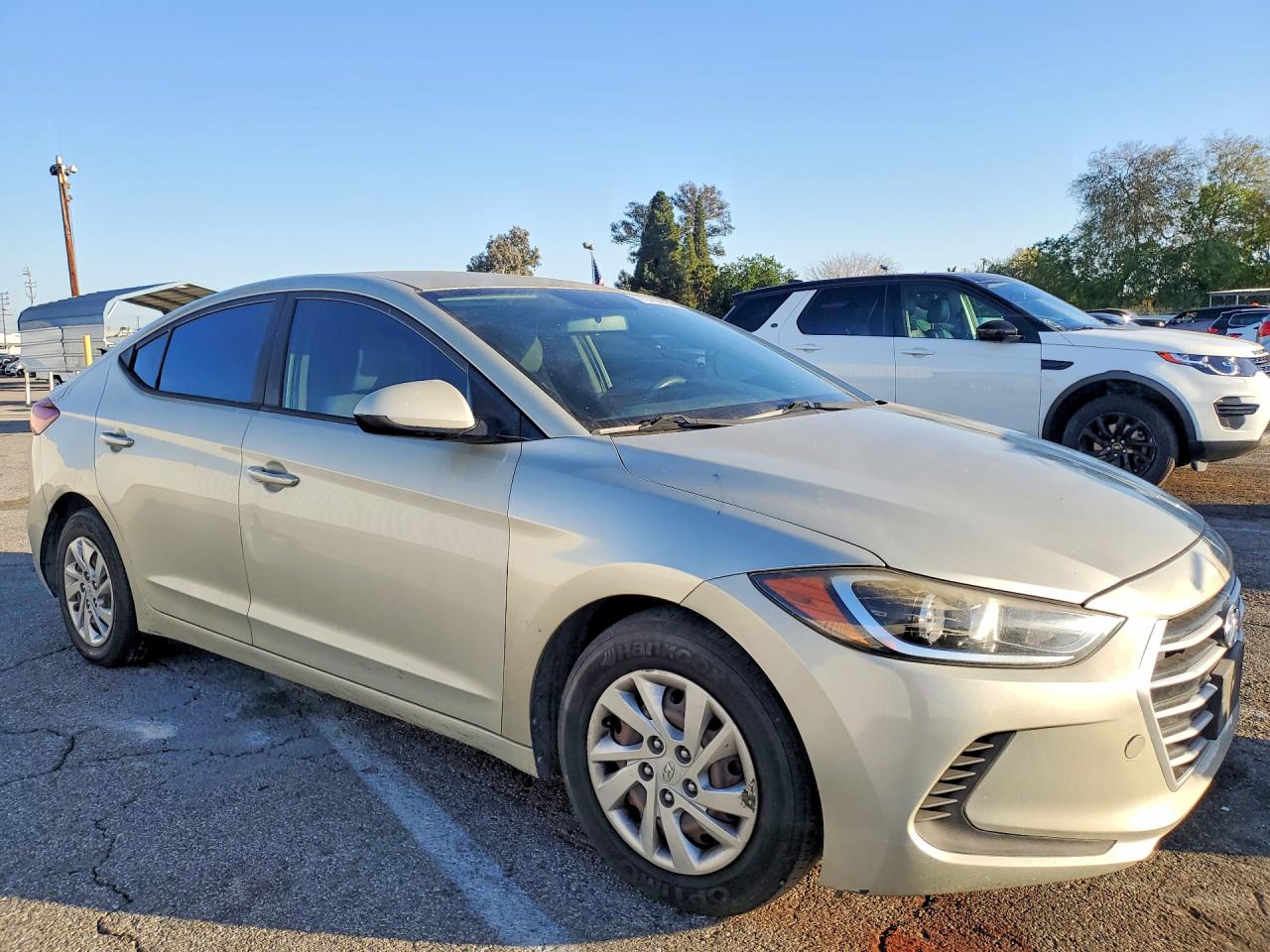 2017 HYUNDAI ELANTRA SE — снимка 4