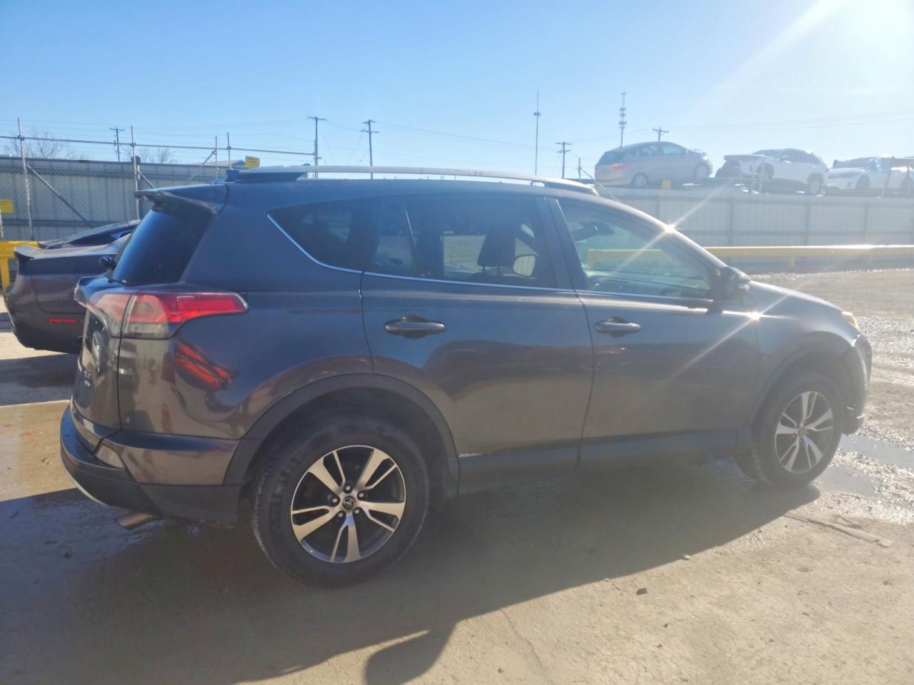 2016 TOYOTA RAV4 XLE — снимка 3